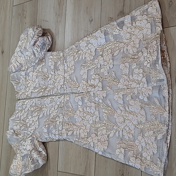 GB Girls Gold and Cream Floral Dress Size 12 - Picture 5 of 8